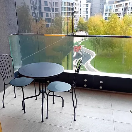 Apartment Garden M